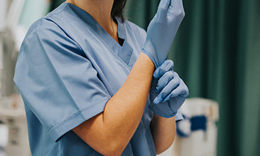 Ophthalmic surgery procedure in progress